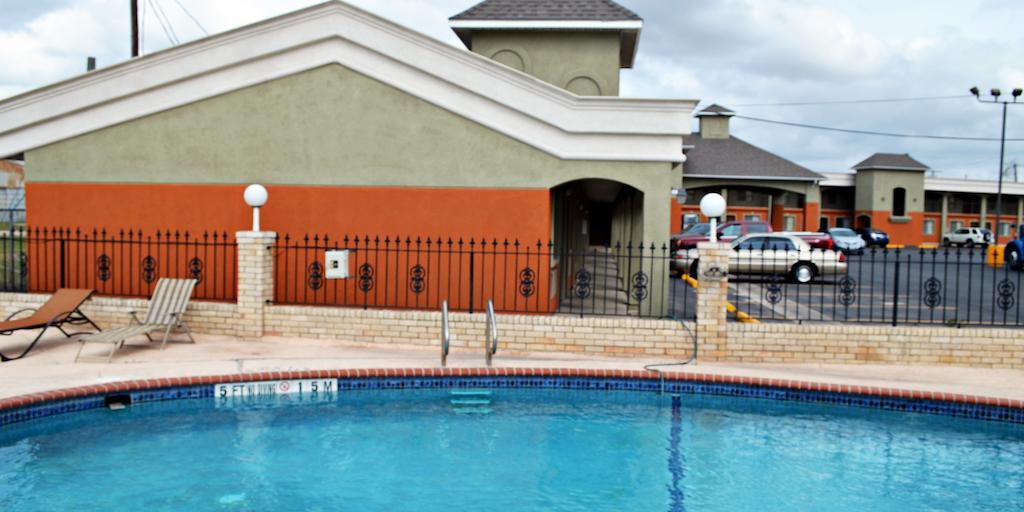 Aloha Inn McAllen Exterior photo
